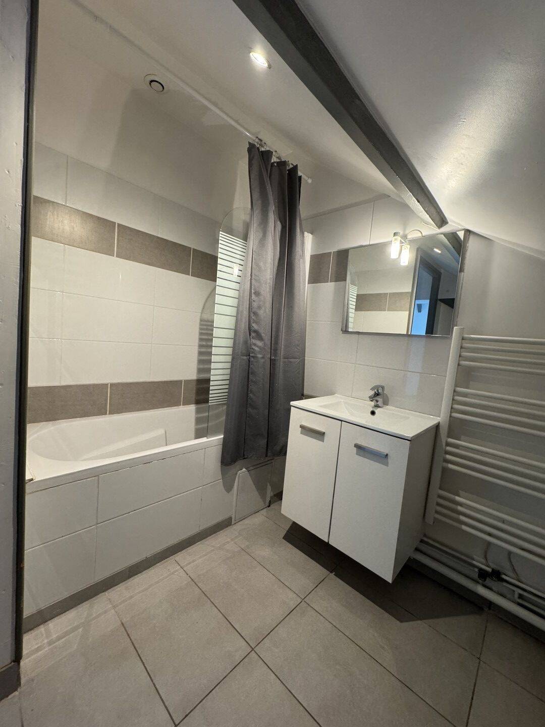 Maison à louer, 32m², CORBEIL ESSONNES
