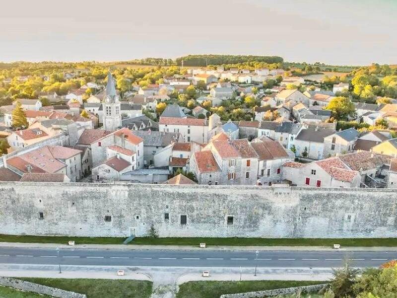 Maison à louer, 100m², LA CAVALERIE
