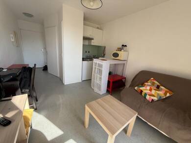 Appartement à vendre 75 000 € 2 pièces 1 chambre 20 m² Dernier étage, Étage 3/3 Argonne Sud-Jean Zay Orléans 45000