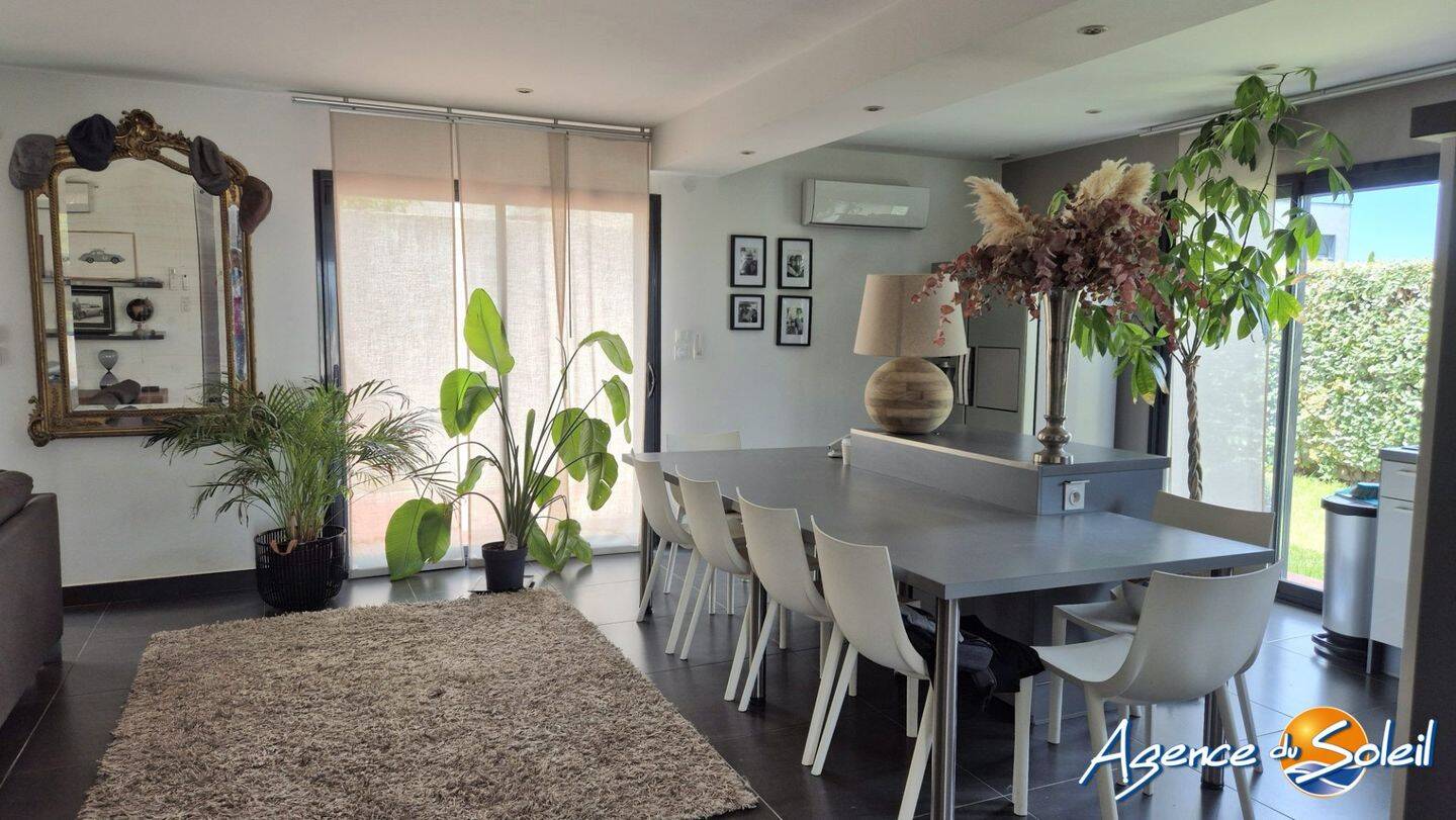 Maison à vendre, 140m², VILLENEUVE DE LA RAHO