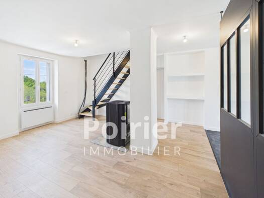 Appartement à vendre 354 000 € 5 pièces 4 chambres 101,54 m² Étage 1/2 Sciez 74140