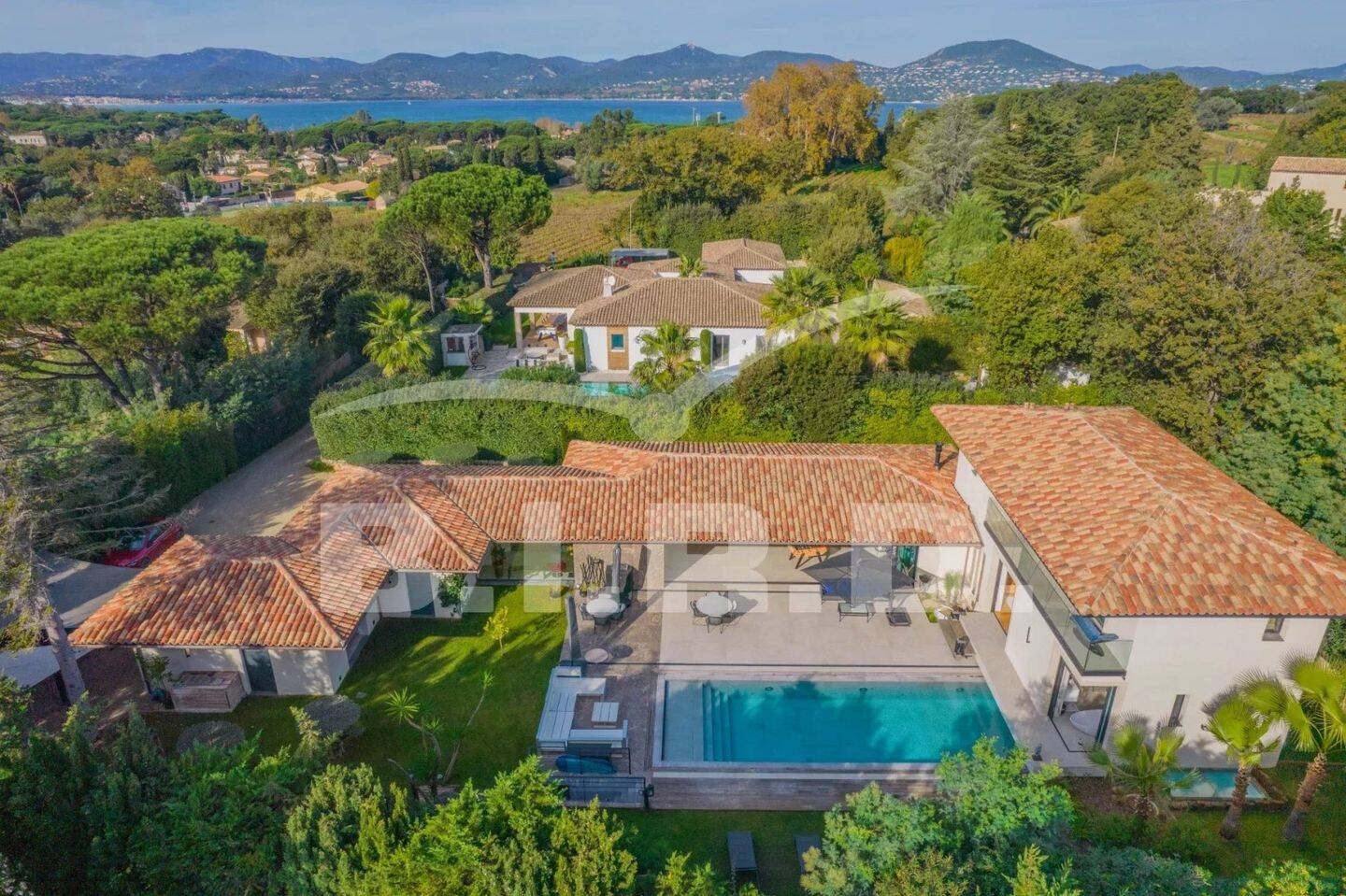Maison à vendre, 300m², SAINT TROPEZ