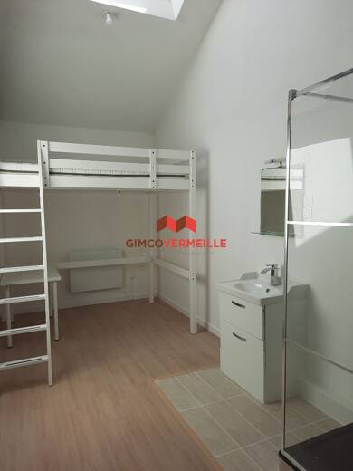 Appartement à louer 600 € 1 pièce 13 m² 1er étage Les Arpents du Prieur Carrieres sous Poissy 78955