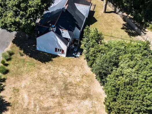 Terrain constructible viabilisé à vendre 310 000 € 650 m² de terrain Sainte Marguerite Pornichet 44380