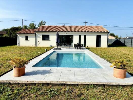 Maison de plain-pied à vendre 335 000 € 4 pièces 3 chambres 98,6 m² Peyssies 31390