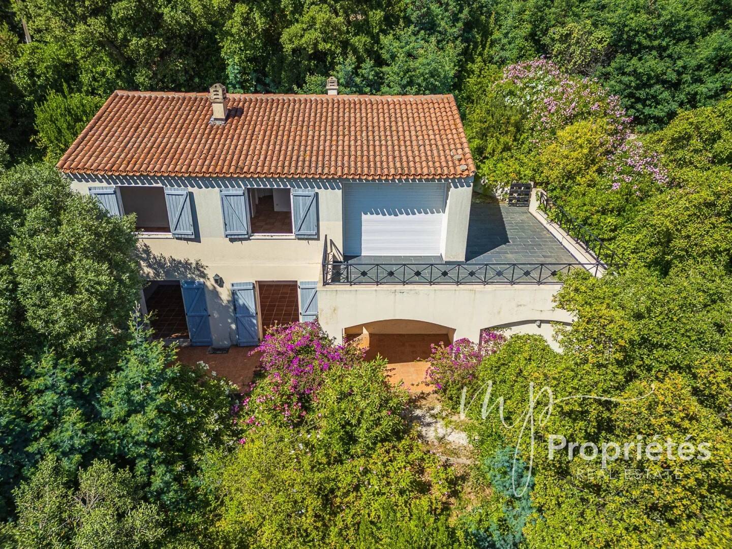 Maison à vendre, 125m², RAYOL CANADEL SUR MER