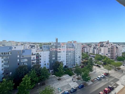 Appartement à vendre 269 000 € 5 pièces 3 chambres 91,7 m² Étage 9/9 Champs-sur-Marne 77420