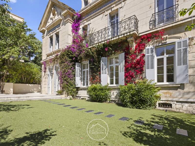 Maison à vendre, 561m², MARSEILLE 8E