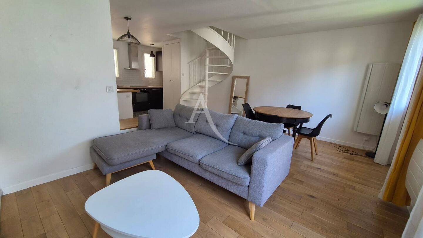 Maison à louer, 53m², COURBEVOIE