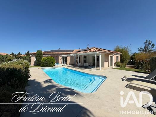 Maison de plain-pied à vendre 549 900 € 6 pièces 4 chambres 164,67 m² 2 395 m² de terrain Centre Ville Est Le Soler 66270
