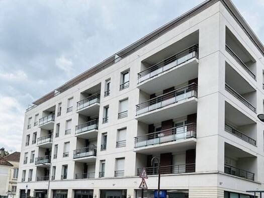 Appartement à louer 1 440 € 3 pièces 2 chambres 71 m² 5 étages Ancien Centre Ville Ermont 95120