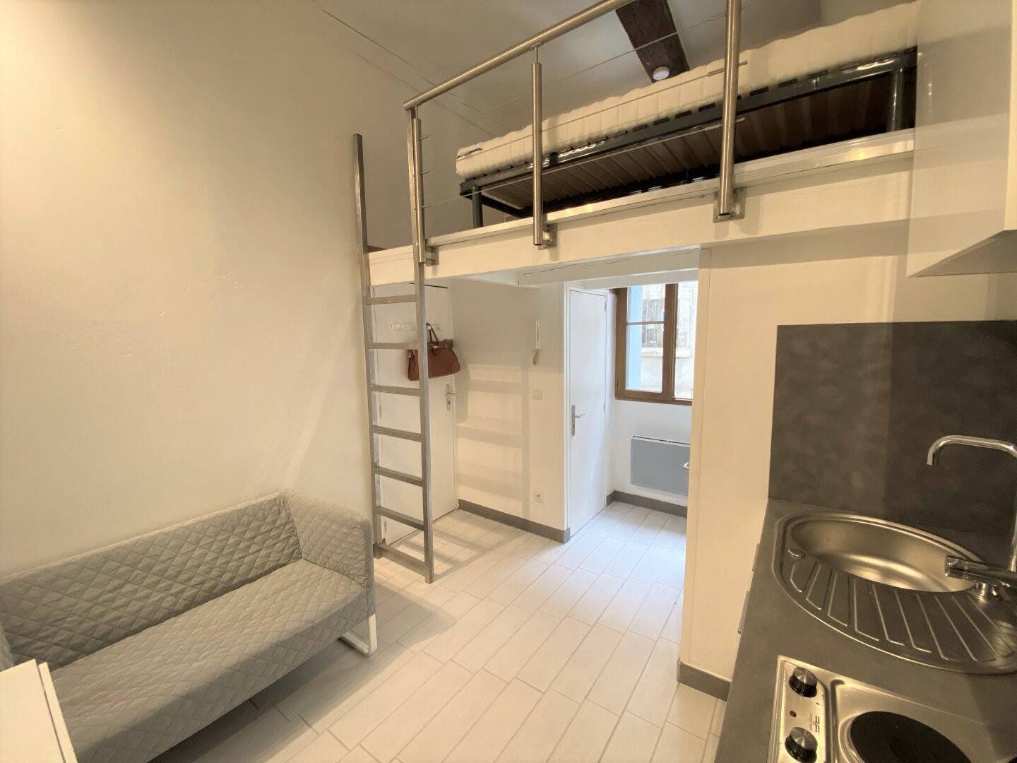 Maison à louer, 18m², BEZIERS