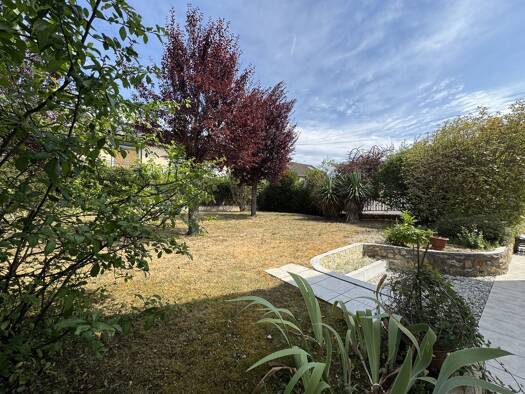 Maison à vendre 369 000 € 7 pièces 5 chambres 115 m² 509 m² de terrain Sud Fosses 95470