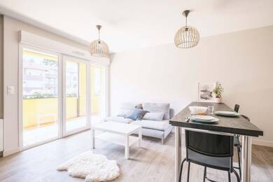 Appartement à louer 652 € 2 pièces 1 chambre 37,2 m² Étage 1/1 République Clermont-Ferrand 63000