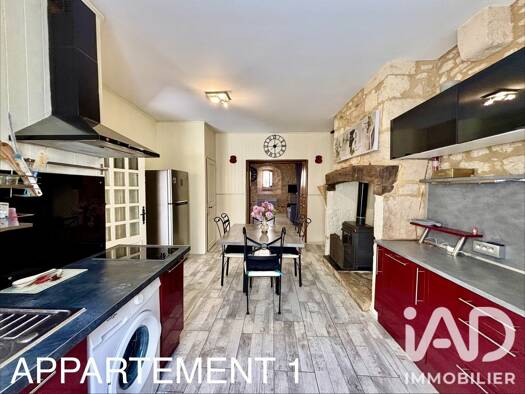 Appartement à vendre 180 000 € 6 pièces 4 chambres 135 m² RDC/3 Montignac-Lascaux 24290