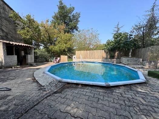 Appartement à vendre 288 000 € 5 pièces 3 chambres 95,1 m² 1 étages Mirabeau 84120