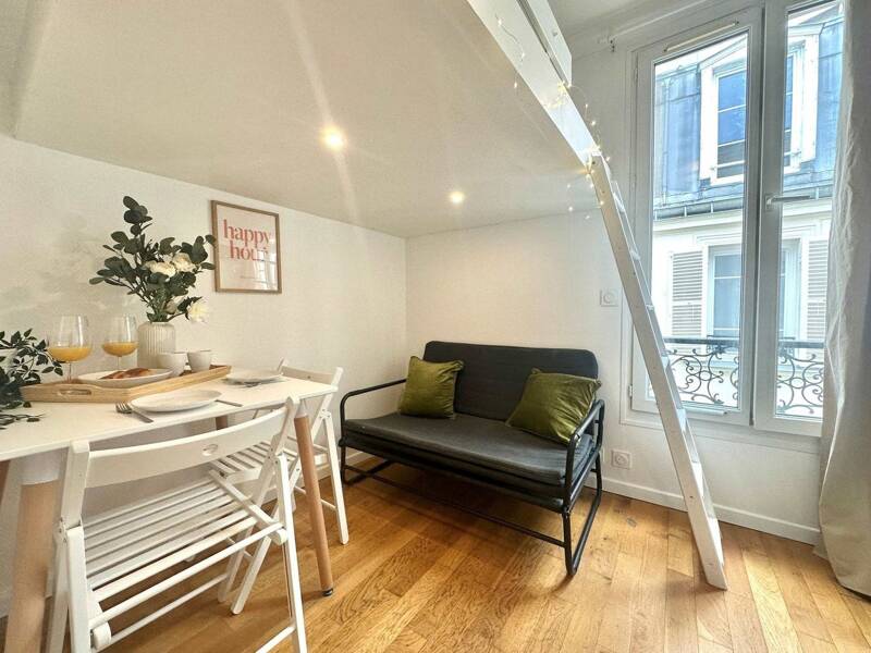 Maison à louer, 0m², PARIS 17E