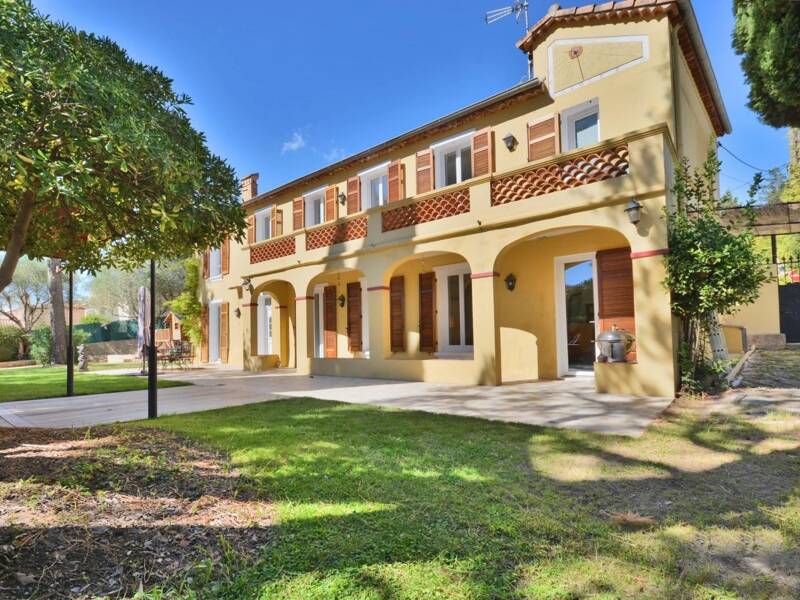 Maison à vendre, 170m², LE CANNET