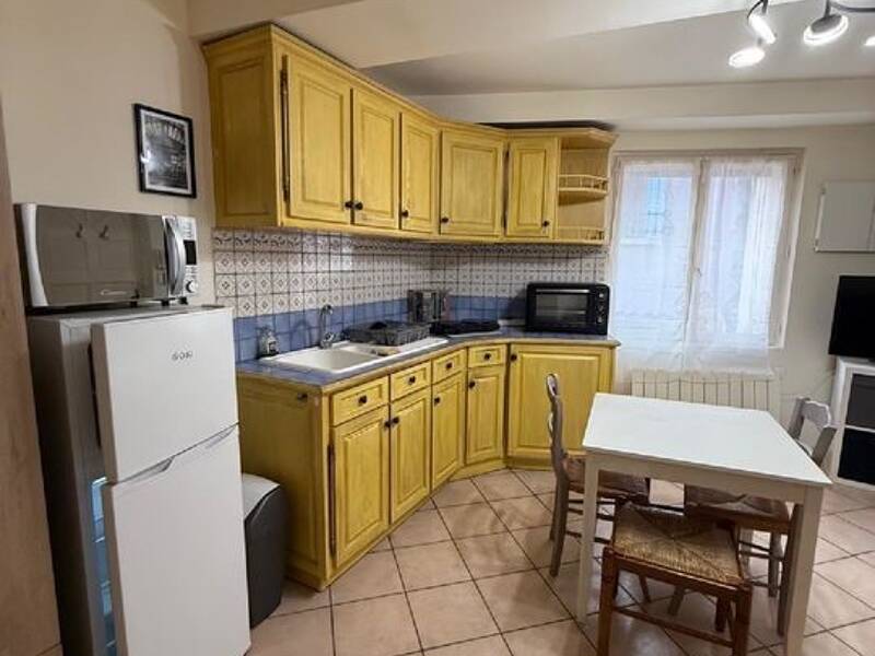 Maison à louer, 30m², CUERS