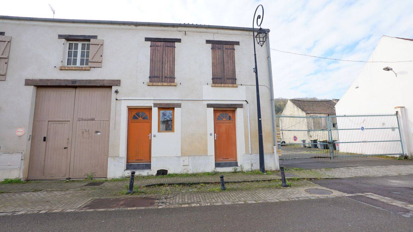 Maison à louer, 28m², MEZIERES SUR SEINE