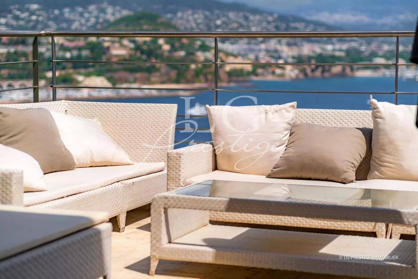 Maison à vendre, 201m², THEOULE SUR MER