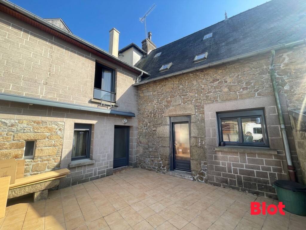 Maison à vendre, 126m², SAINT GERMAIN EN COGLES