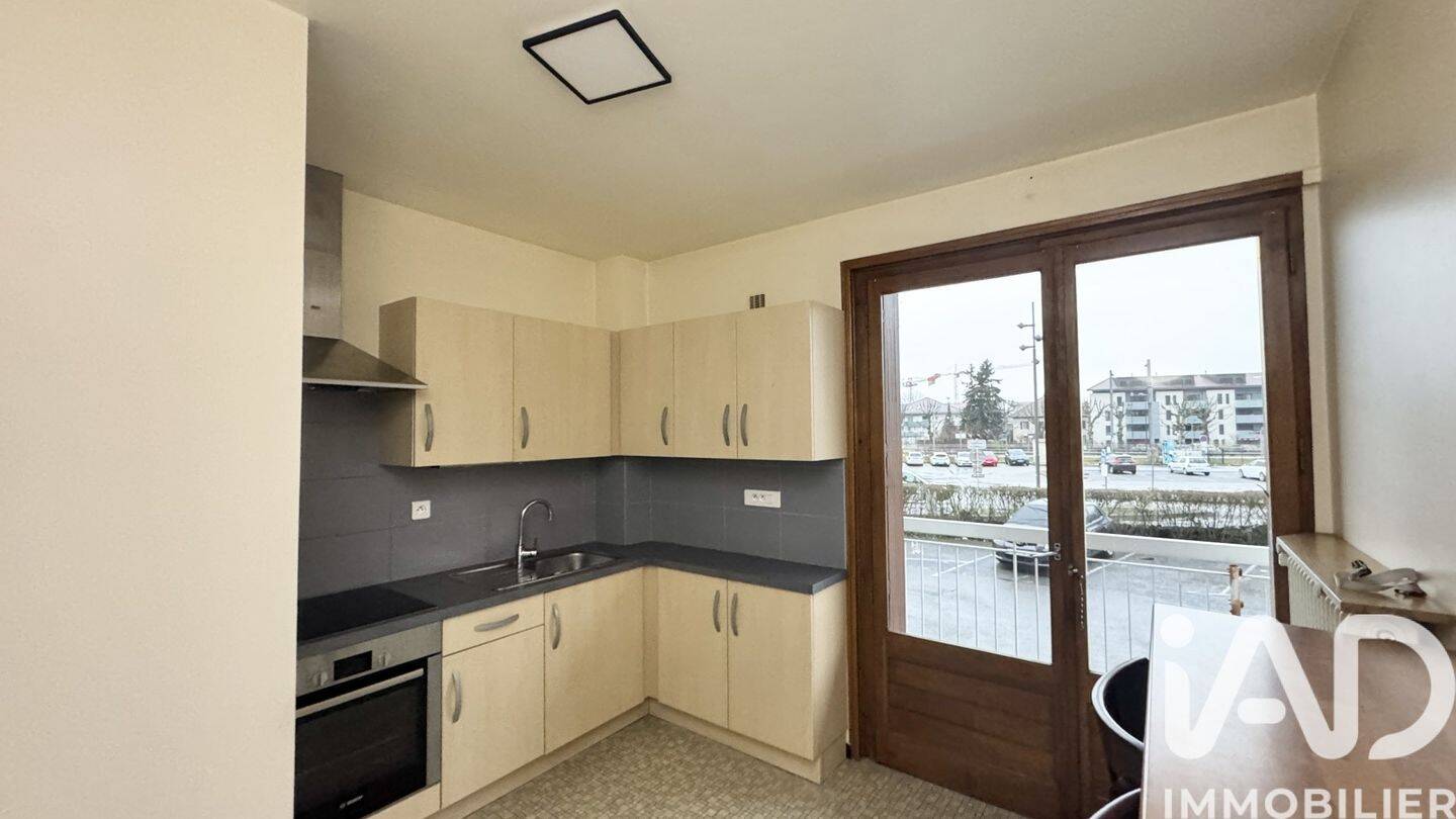 Maison à louer, 52m², SAINT PIERRE EN FAUCIGNY