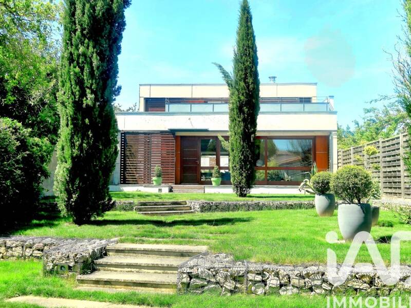 Maison à vendre, 210m², POITIERS