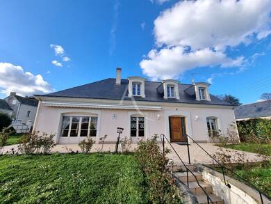 Maison à vendre 369 000 € 7 pièces 3 chambres 230 m² 1 224 m² de terrain Chateauneuf sur Sarthe 49330