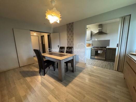 Appartement à louer 980 € 3 pièces 2 chambres 77 m² RDC Molieres-Chantegrive Miramas 13140