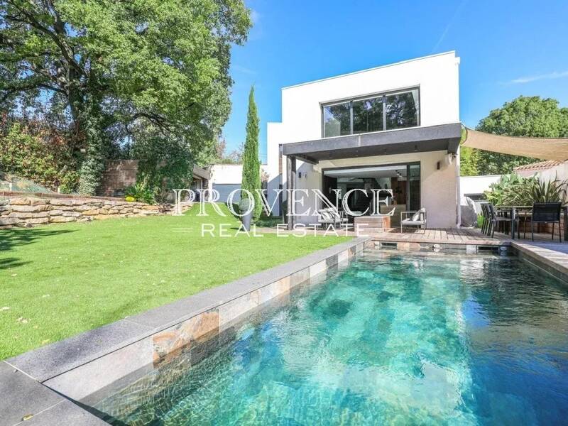 Maison à louer, 160m², MARSEILLE 12E