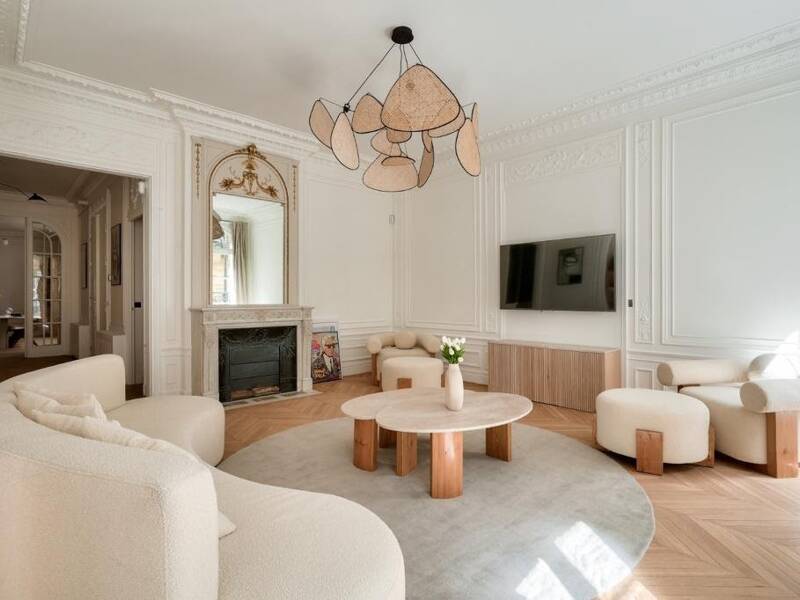 Maison à louer, 210m², PARIS 16E