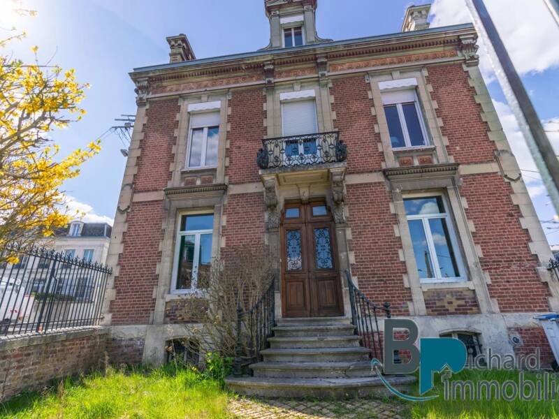 Maison à vendre, 122m², LAON