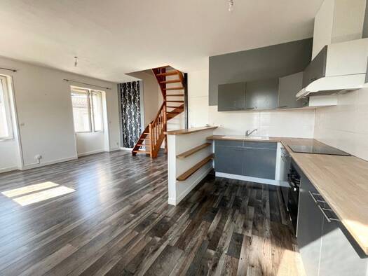 Duplex à vendre 115 000 € 2 pièces 1 chambre 44 m² Étage 1/1 Albinque - Saint Jean Castres 81100