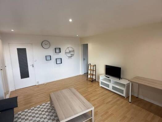 Appartement à louer 650 € 2 pièces 1 chambre 50 m² 12ème étage Bellevue Brest 29200