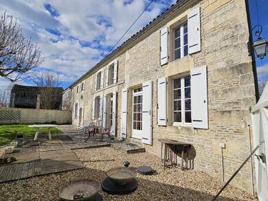 Ferme à vendre 214 000 € 5 pièces 3 chambres 164 m² Migron 17770