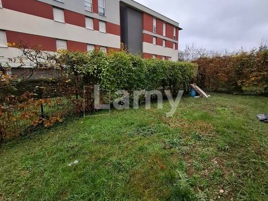 Appartement à louer 818 € 3 pièces 2 chambres 67,5 m² RDC/3 Sud Pfastatt 68120