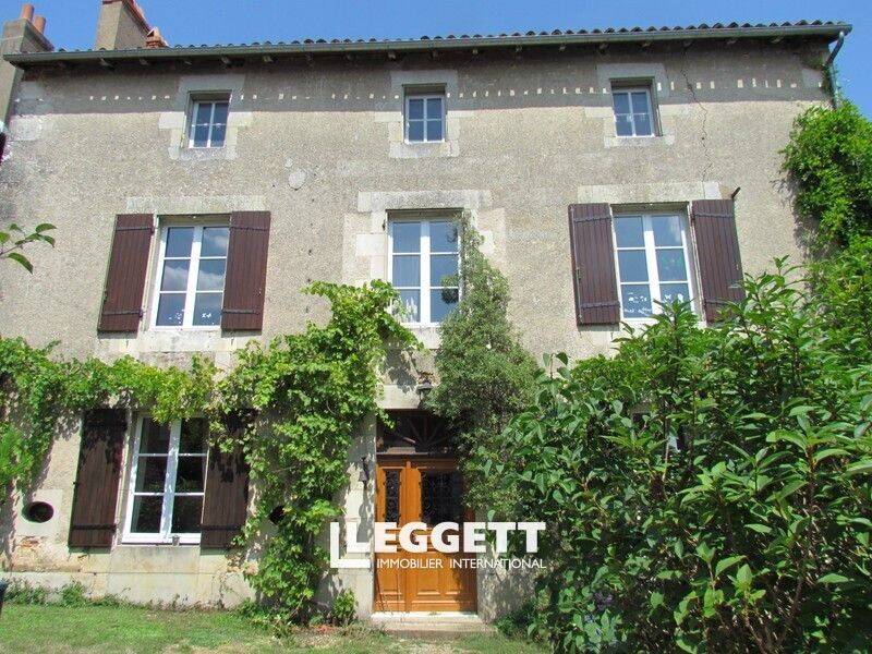 Maison à vendre, 179m², SOMMIERES DU CLAIN