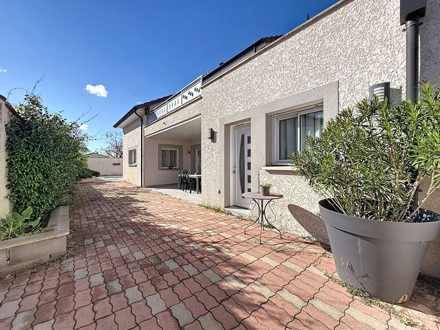 Maison à vendre, 158m², SAINT MAURICE DE GOURDANS