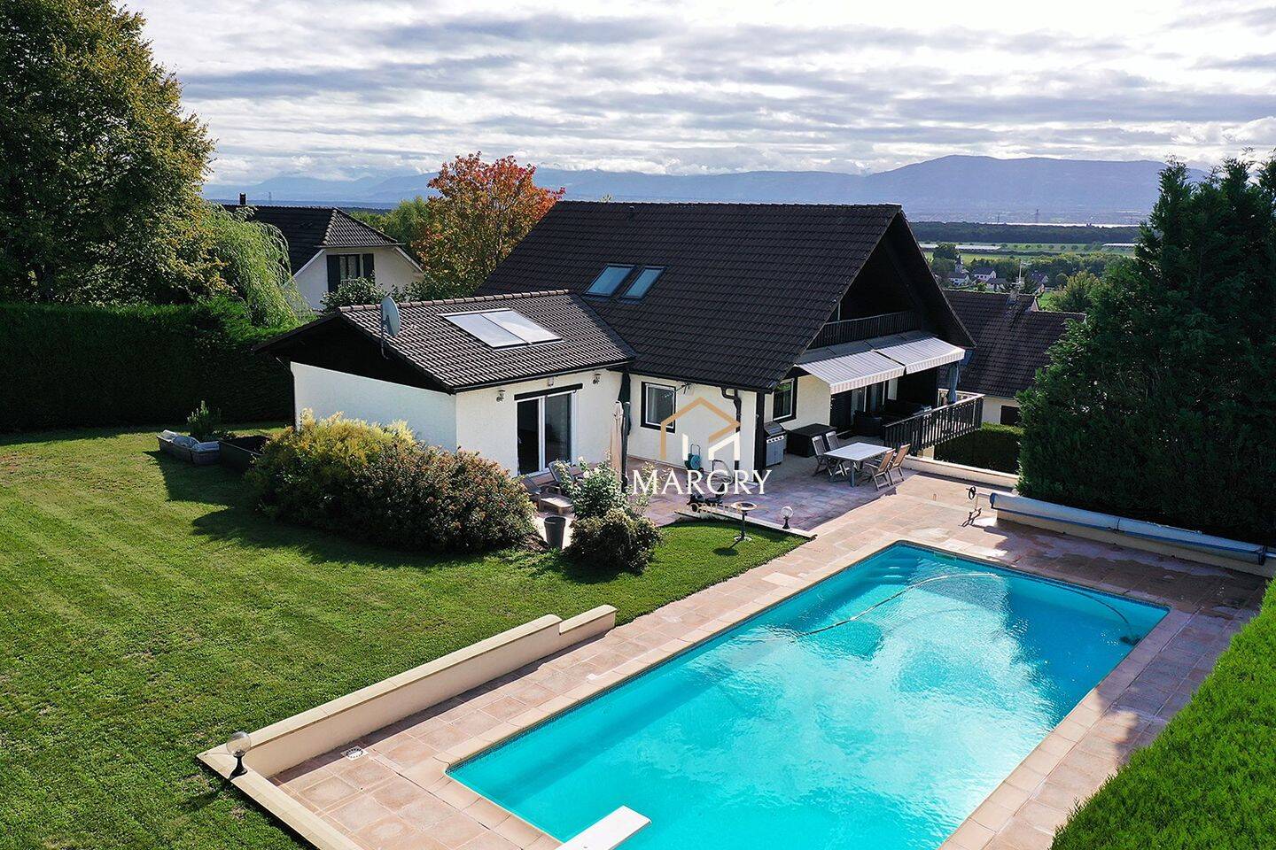 Maison à vendre, 196m², SAUVERNY