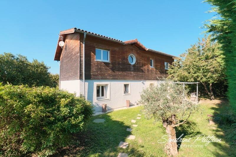 Maison à vendre, 216m², SAINT JEAN DE THURIGNEUX