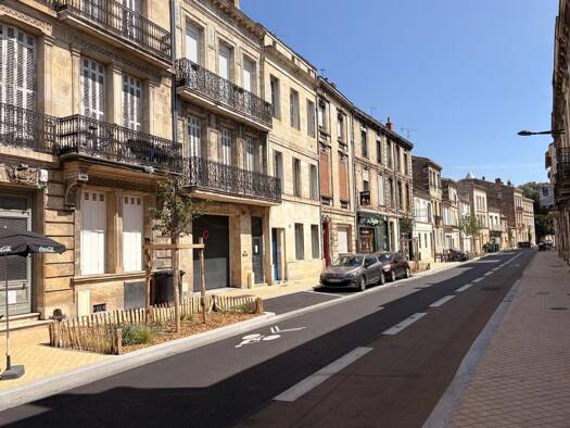 Appartement à vendre 320 000 € 3 pièces 2 chambres 72 m² Étage 2/2 Nansouty - Saint Genès Bordeaux 33000