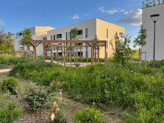 Appartement à vendre 250 000 € 3 pièces 2 chambres 58,7 m² RDC/3 Perica-La Roue Rillieux-la-Pape 69140