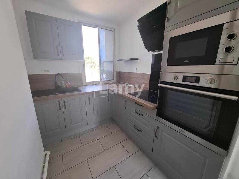 Maison à louer, 51m², MARSEILLE 10E