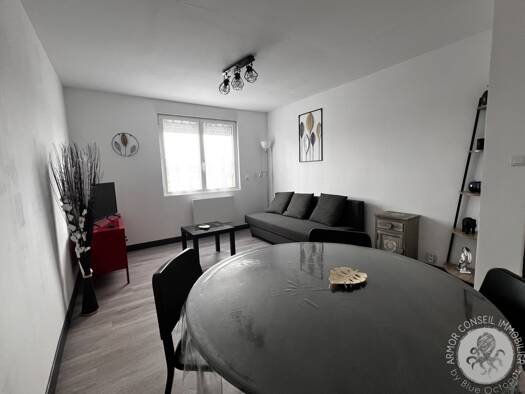 Immeuble à vendre 304 500 € 216 m² Pléboulle 22550