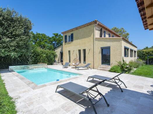 Maison à vendre 749 000 € 6 pièces 5 chambres 170 m² 720 m² de terrain Aix-en-Provence 13100