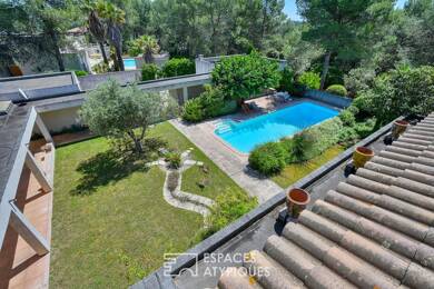 Maison à vendre 1 250 000 € 15 pièces 10 chambres 410 m² 3 400 m² de terrain Centre Ville Saint Clement de Riviere 34980