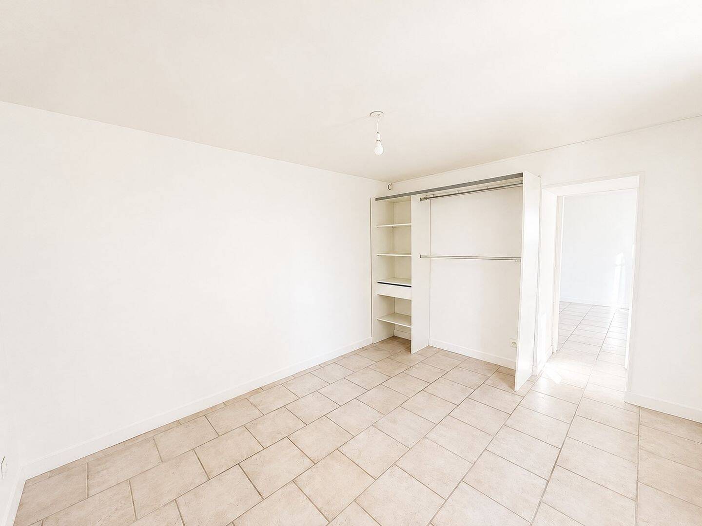Maison à louer, 43m², NANTEAU SUR LUNAIN