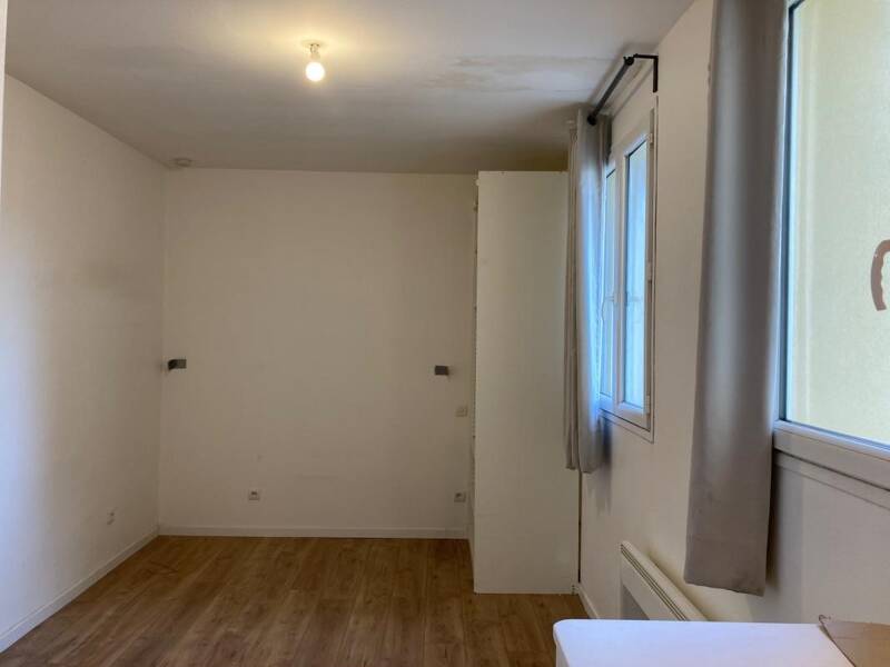 Maison à louer, 15m², IVRY SUR SEINE