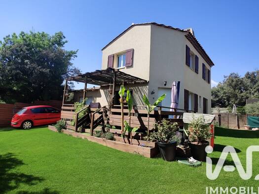 Maison à vendre 310 000 € 4 pièces 3 chambres 82 m² 450 m² de terrain Seillons-Source-d'Argens 83470